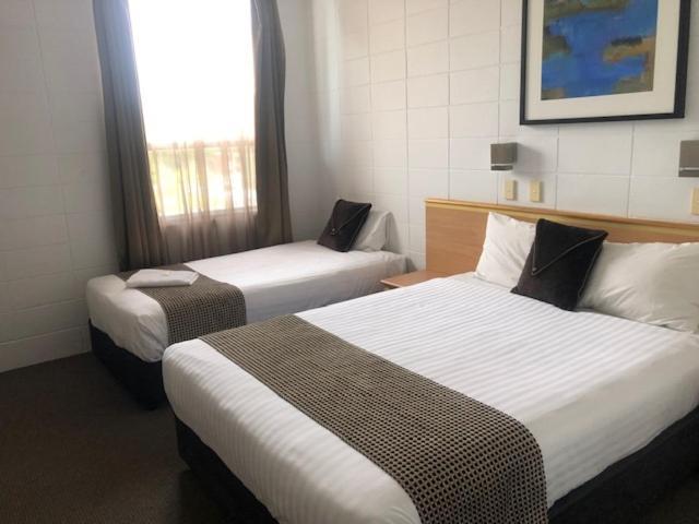 Narwee Hotel Exterior photo
